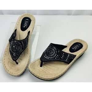 Cliffs By White Mountain Women's 7.5M Cienna Sandal Thong Flip-Flop C28619